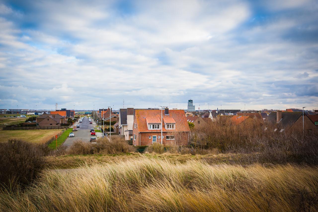Sable D'O -Vlak Aan De Zee- Bed & Breakfast Mariakerke  Exterior photo